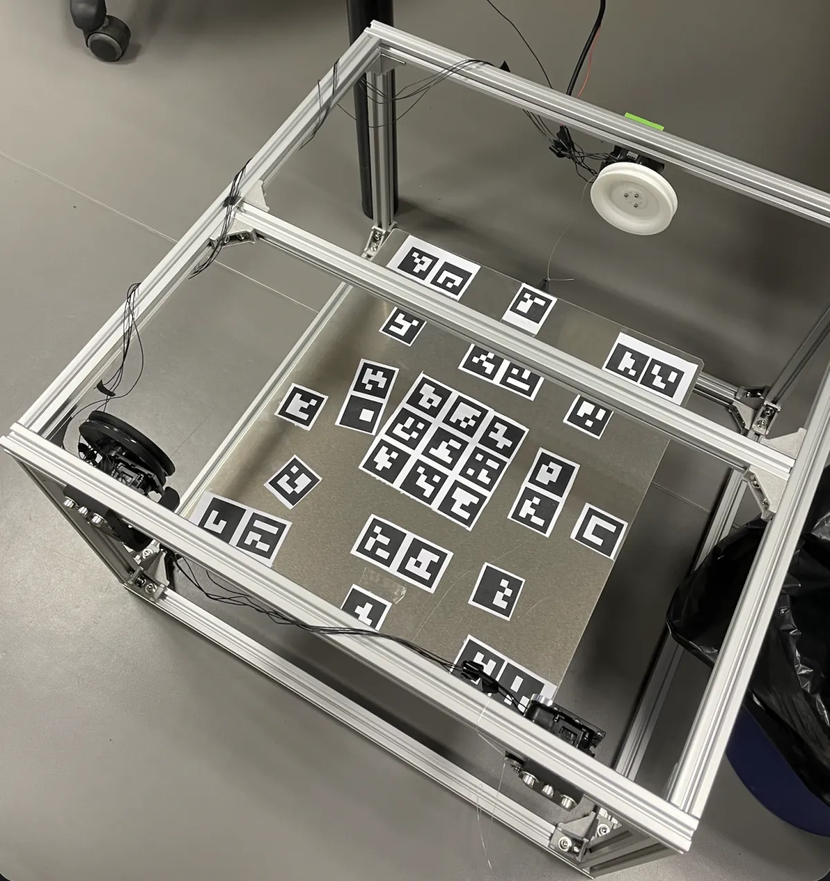 Ball-balancing platform prototype